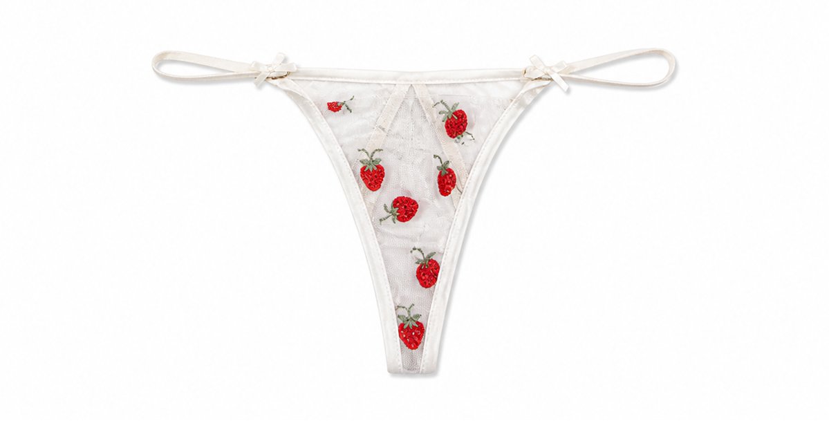 Sweet Strawberries Bottom